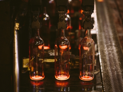 O-I Glass has introduced fireproof underwear for their IS machine operators