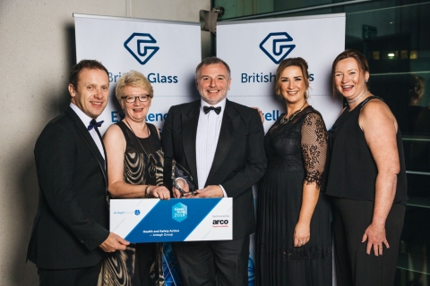 Health and Safety Action Winner Ardagh Group with Diane Julian and Leigh Hardie of Arco